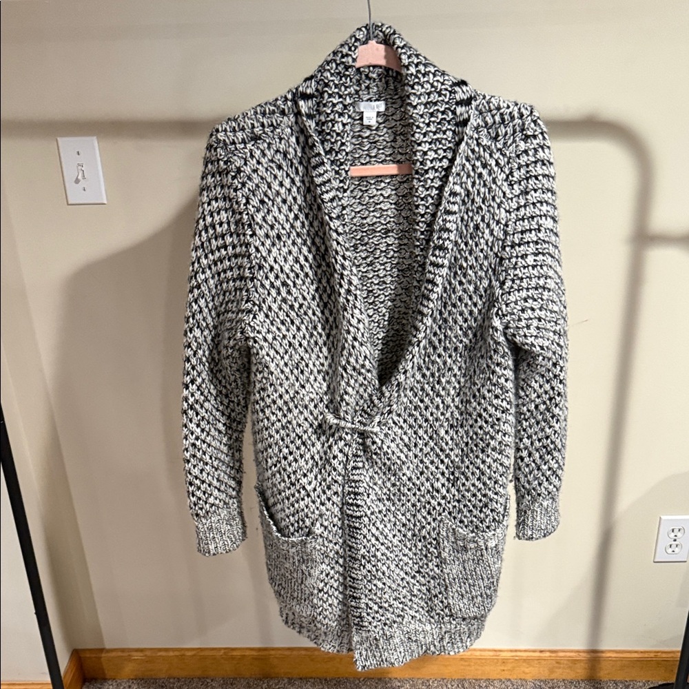 J. Jill Black and White Open-Front Cardigan
